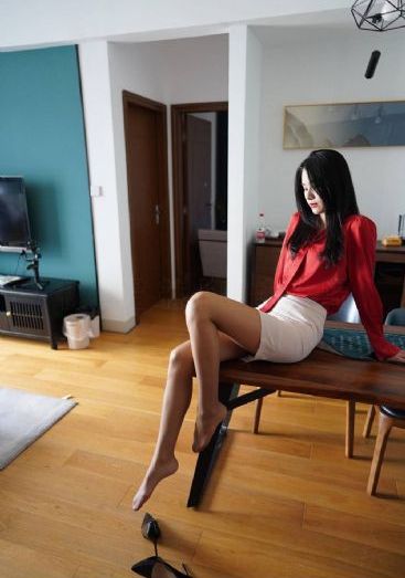 欧美人与黑人交_免费高清在线观看