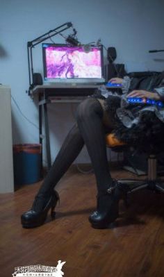 欧美野外伦姧在线播放_超清全集免费播放