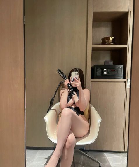 女人下面越大越舒服吗_在线免费观看电影