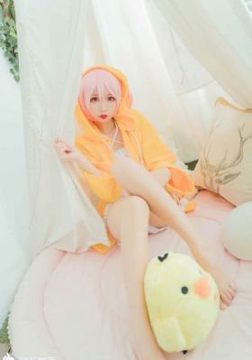 小婷的第一次又紧又湿视频_HD免费观看韩国