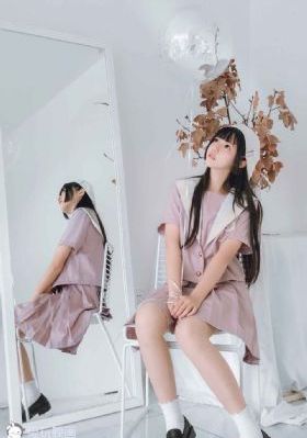 亚洲18—19男同Gay片_超清在线观看完整版
