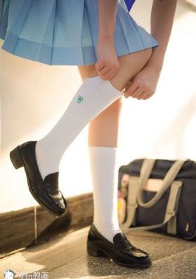 啊啊啊啊别舔好舒服_DVDHD在线观看