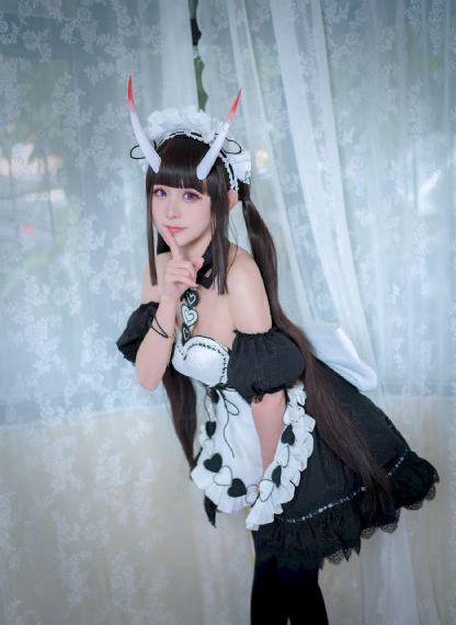 美女青春娱乐网_720免费播放
