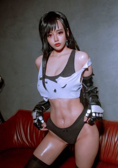 张彩和李利的感情经历_BD英语免费观看最新