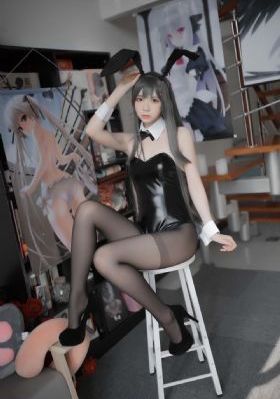 白丝女仆扒开腿让主人c_DVD电影在线观看